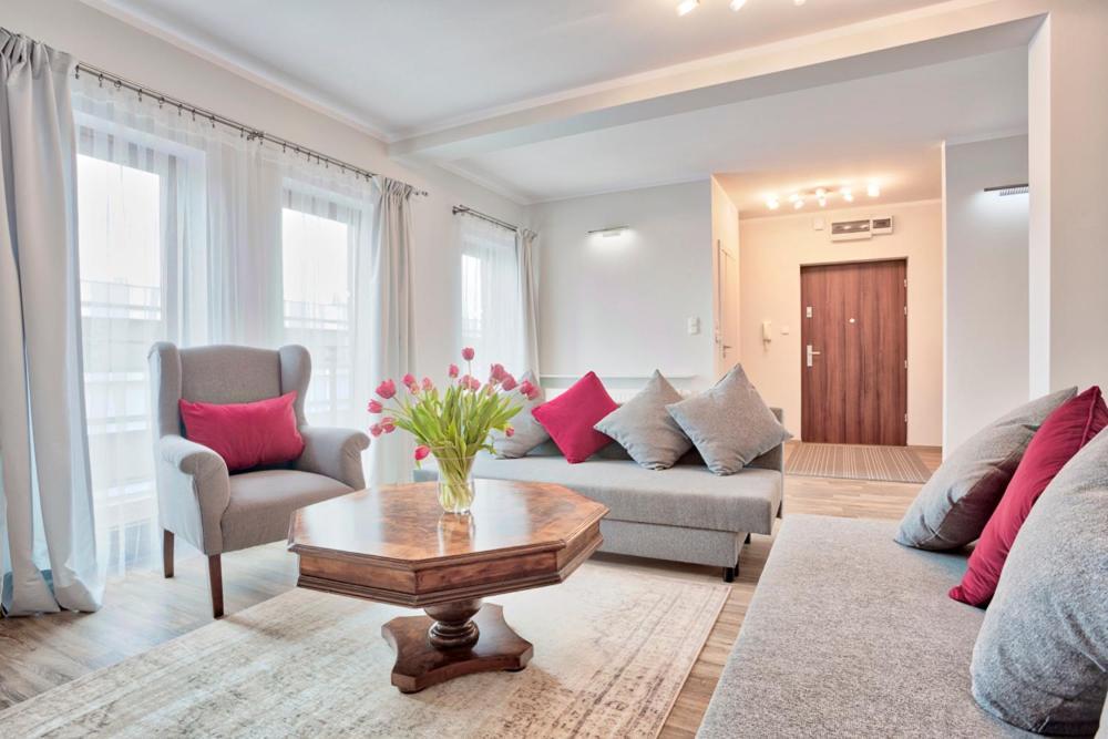 Family Apartment By Tyzenhauz Krakow Exterior photo